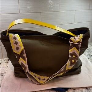 PARKER THATCH EUC Medium Olive Leather Jane bag